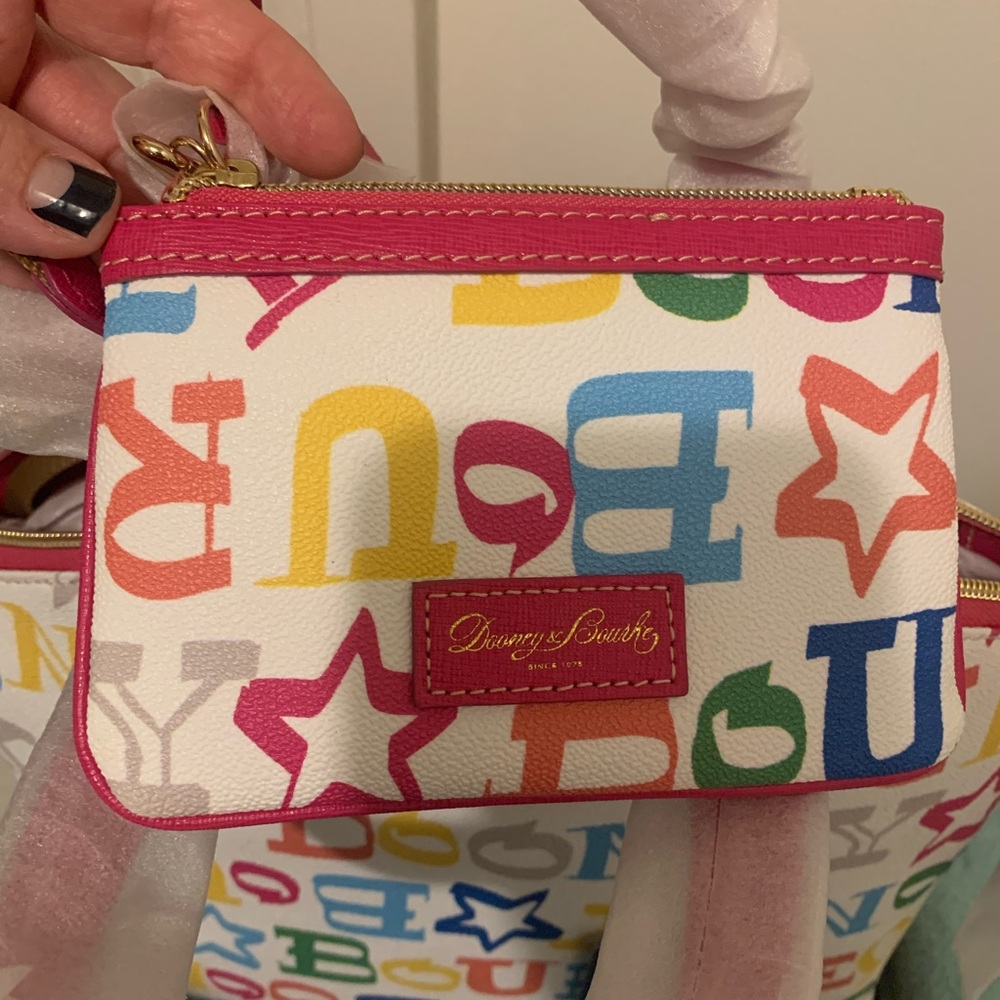 Dooney & Bourke Pink and White Satchel Bag - Picture 6 of 7
